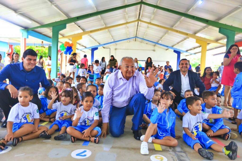 PMT reconhece a importância dos professores da Rede Municipal de Ensino